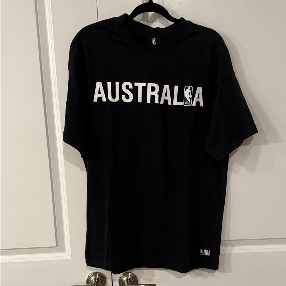 NWT NBA Australia Black Graphic Tee